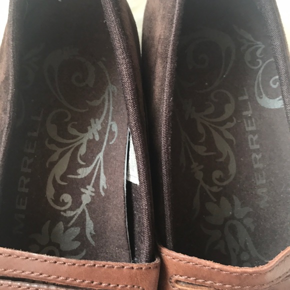 Merrell Mary Janes Brown - Picture 4 of 8